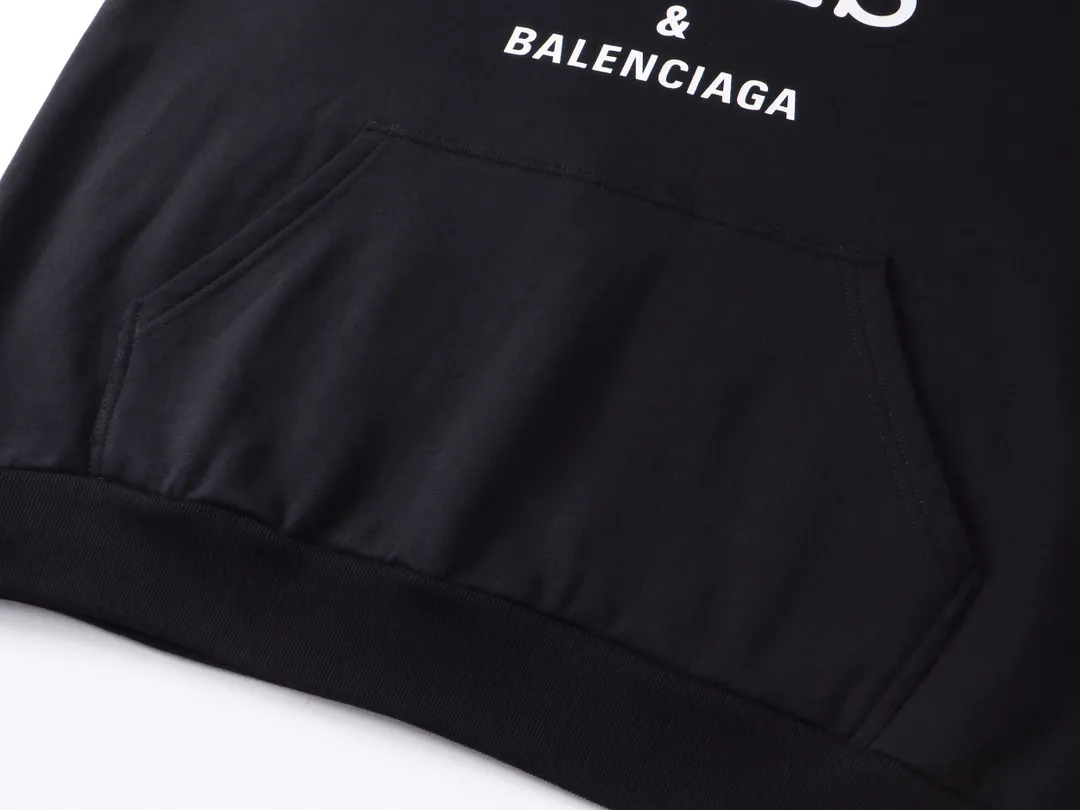 【 . Quality】BALENCI*GA/ .SS 24 New Arrival， I Love Paris& Balenciaxx . . Authentic ， ！ ZP 。 460 ， . ， ，。 。 . ， 。 OS . Same Style ：BL 238908 :：Black Size：XS S M L